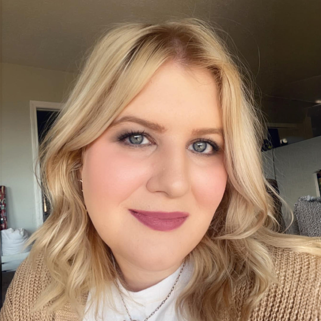 Ashley Strong Golf Instructor